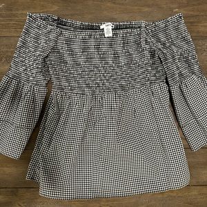 Bar III Off The Shoulder Checkered Top (Size Small)